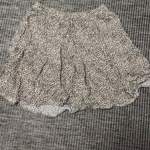 American Eagle leopard print skirt